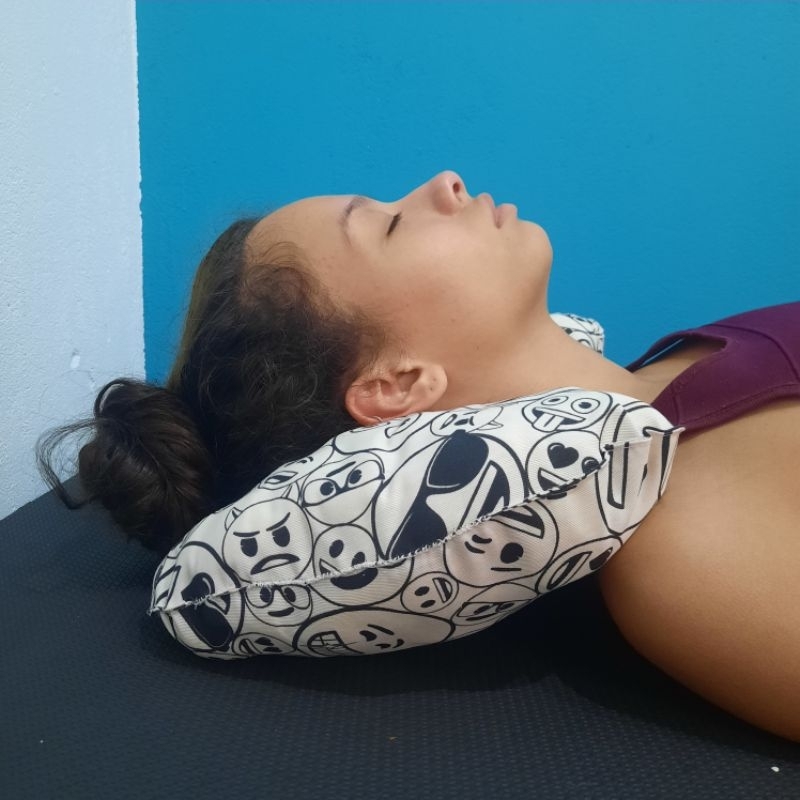 Almofada de Descanso para Cervical Pescoço Nuca e Descanso Yoga Artesanal Shopee Brasil