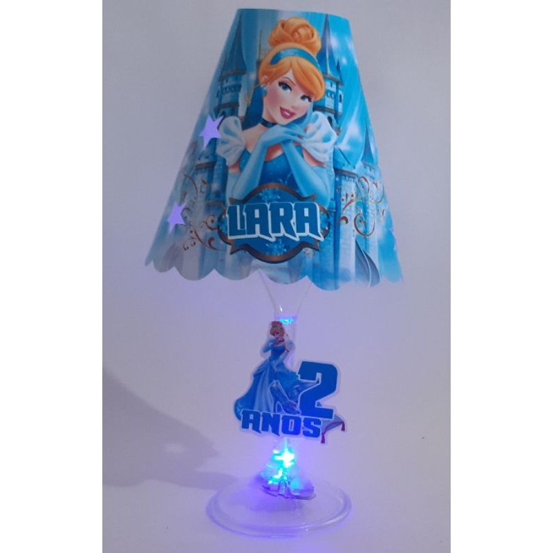 10 un. abajur na taça cinderela, personalizamos no seu tema, com led pisca pisca e taça acrílica cano longo