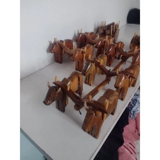 BRINQUEDOS CARRO DE BOI PARA CRIANÇA OU COLECIONAR