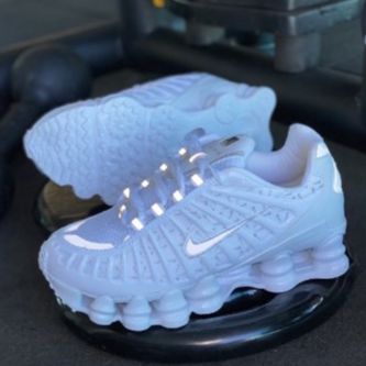 Tenis Masculino 12 Molas Refletivo Lançamento Promoção