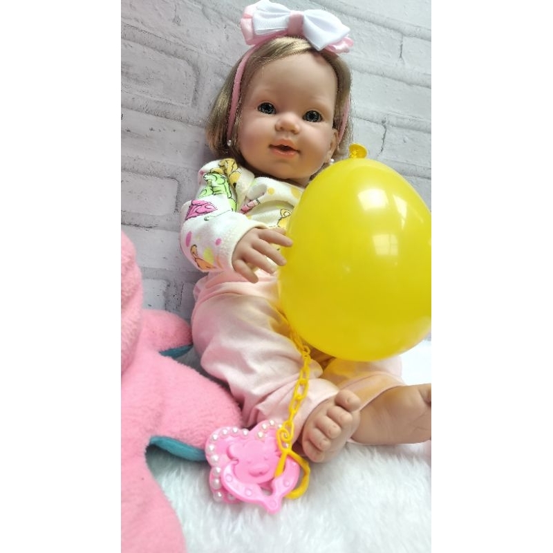 Bebê Reborn Barato - Combinação perfeita Bebê Reborn com roupa de unicórnio  Toda de silicone pode dar banho