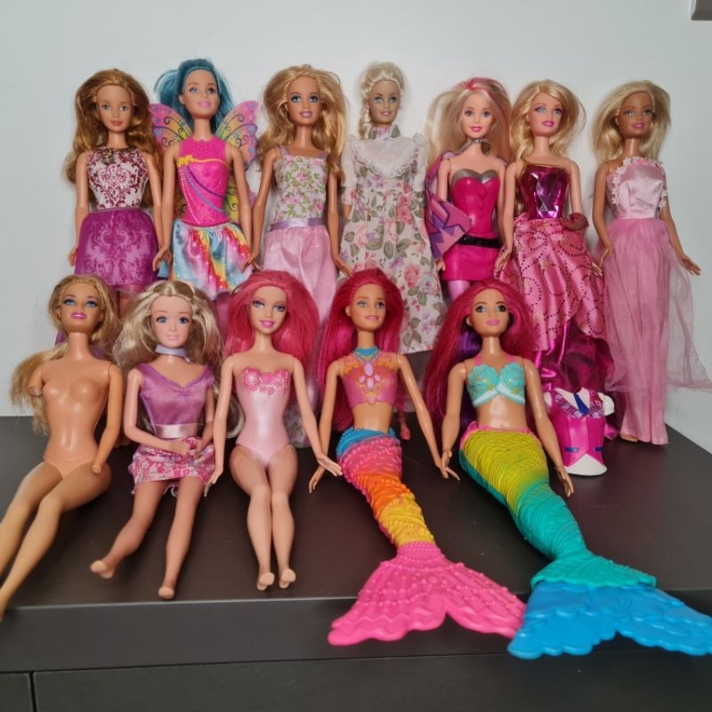 Coleção Barbies - Lote ou individual - Barbie sereia, Barbie escola de  princesas, super power, princesa - Escorrega o Preço