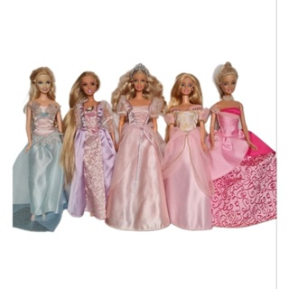 Boneca Barbie - Escola de Princesas - Desapegos de Roupas quase novas ou  nunca usadas para bebês, crianças e mamães. 236060