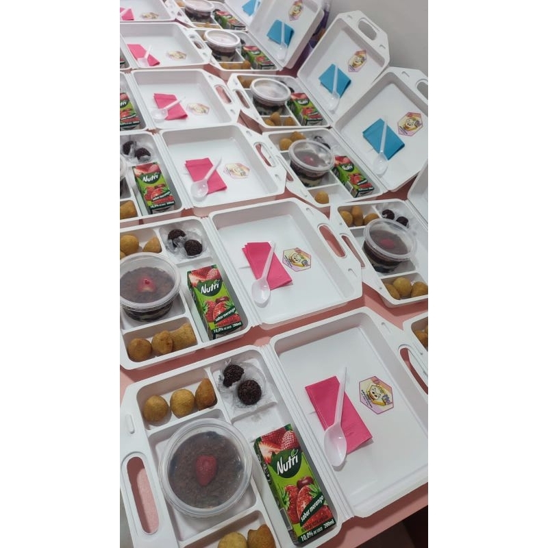 Maletas personalizada pra festa na escola, kit festa na escola, Maleta
