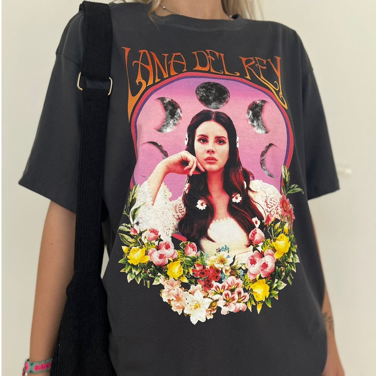 Camiseta Lana Del Rey Lua - Chumbo