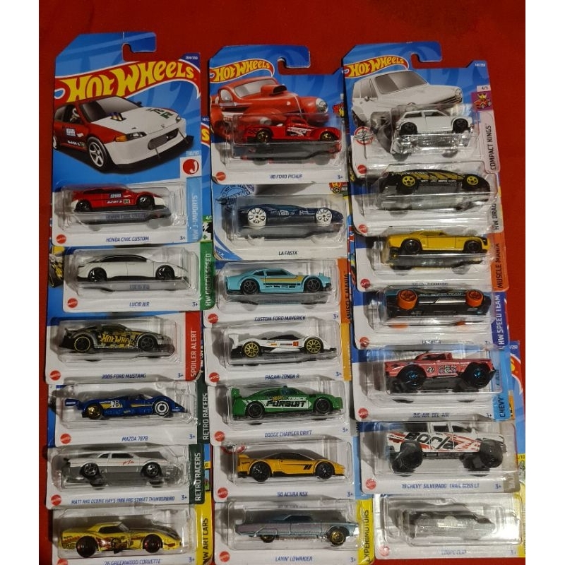 20 carros Hot wheels Pe a o cat logo atualizado para escolher os