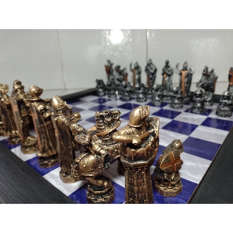 Jogo De Xadrez Temático Medieval Bruxo (somente Peças)