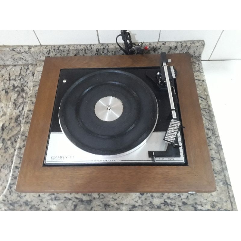 Aparelho de Som Gradiente, Toca Fitas, Rádio, Toca Discos, Equalizador 2  Caixas Acústicas a Retirar, Produto Vintage e Retro Gradiente Usado  92034812