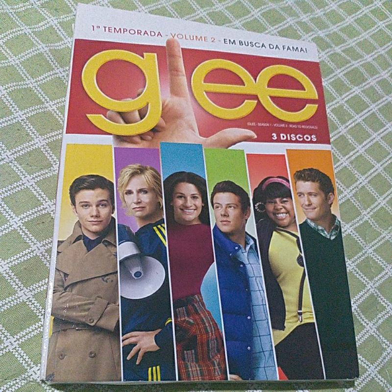 Glee - Box 1° Temporada Volume 2 Em Busca da Família (série) | Shopee ...