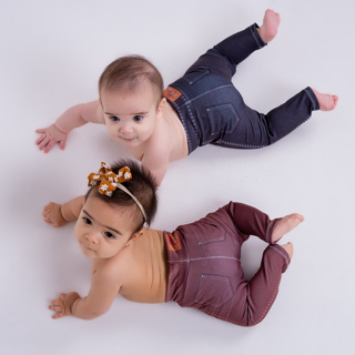 Kit 2 Calças Bebê menina - com desenho no bumbum - Tamanho M e G
