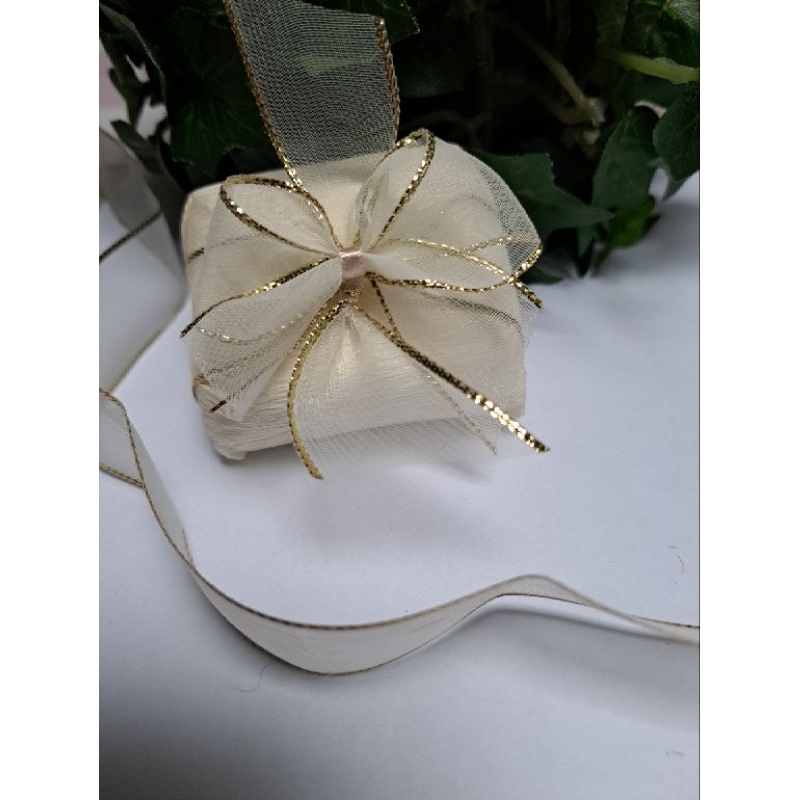 50 Laços de fitas prontos para bem casados com a fita base. | Shopee Brasil