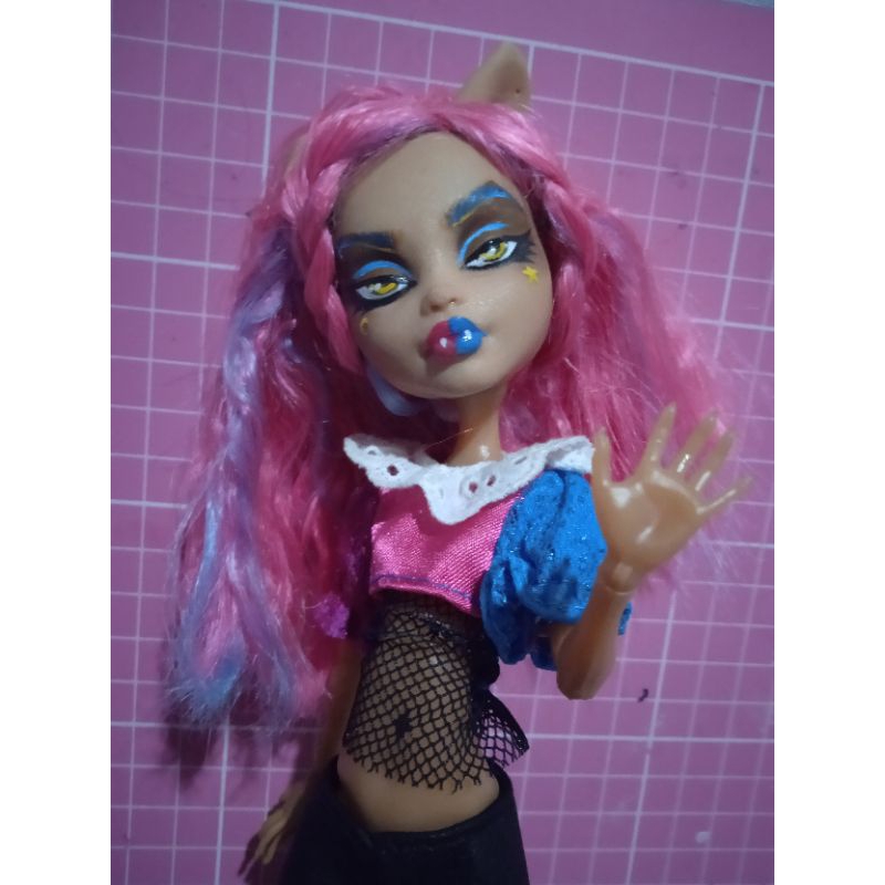 boneca Monster High customizada howleen wolf Custom g3 | Shopee Brasil