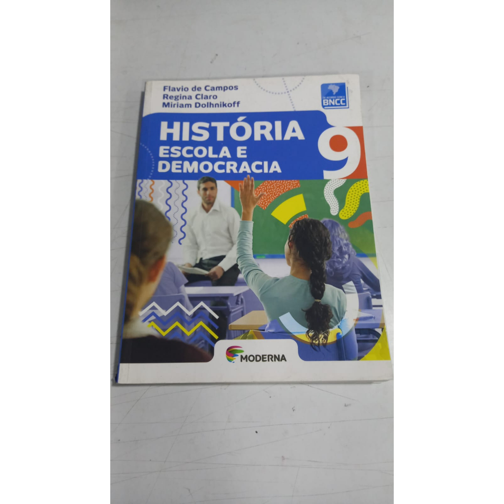 LIVRO HISTORIA ESCOLA E DEMOCRACIA L7447 | Shopee Brasil