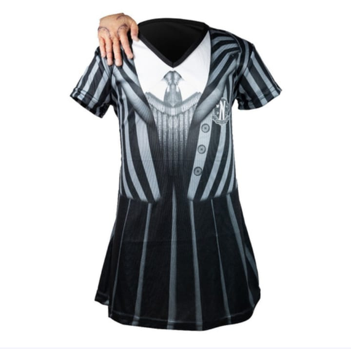 Fantasia Perfeita Wandinha Addams Tamanho M Wednesday Carnaval Look  Completo com Peruca e Luvas, Vestido de Festa Feminino Saara Usado  84158342