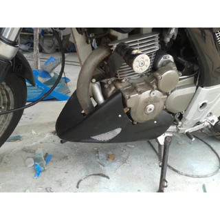 Spoiler bico de pato para CB300 e CBX 250 twister, enviamos no preto fosco.