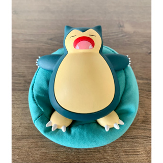 Boneco Eeve Pokémon Dormindo Com Almofada Puff Fofos