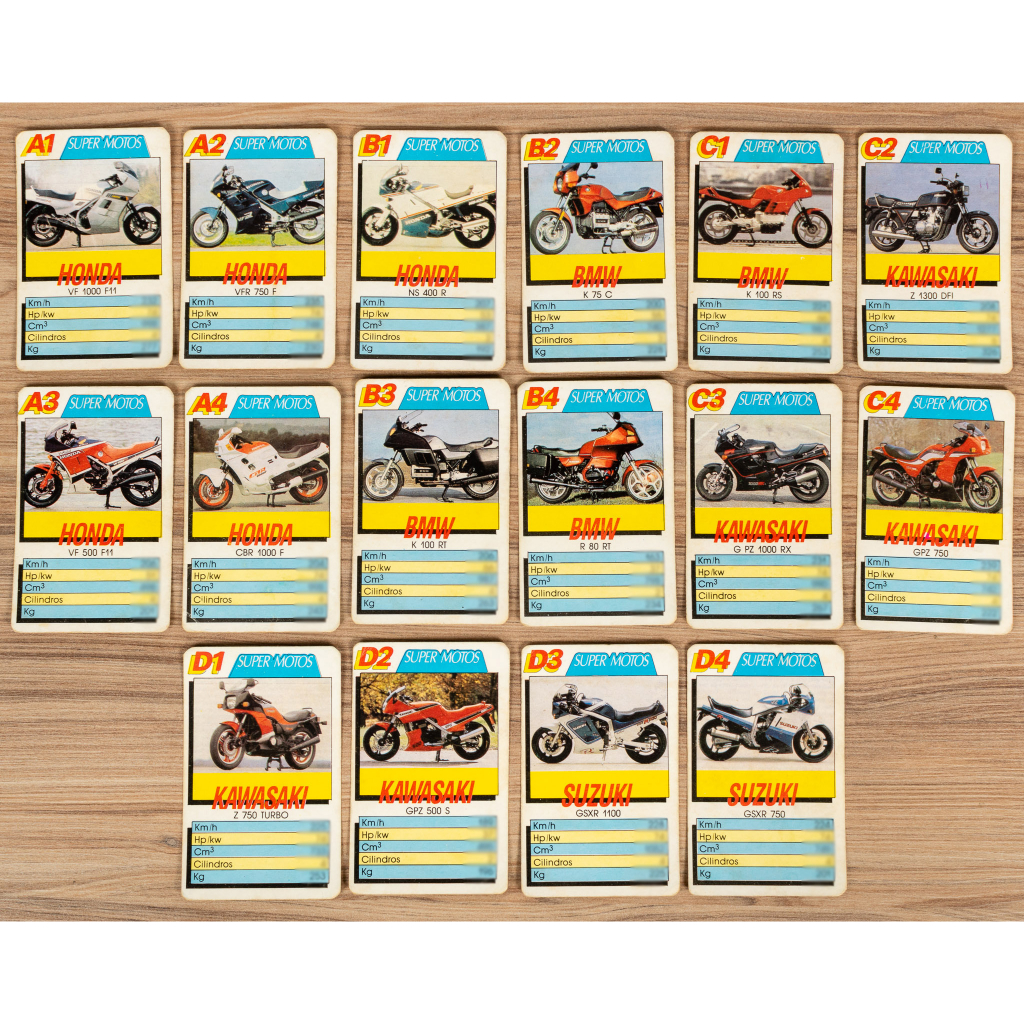 Jogo de Cartas Colecionáveis 4 Match Super Motos Cromy Club Anos