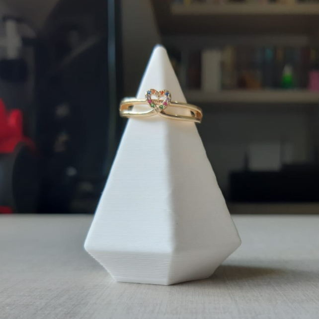 Expositor de Anel em Cone Low Poly - Impressão 3D