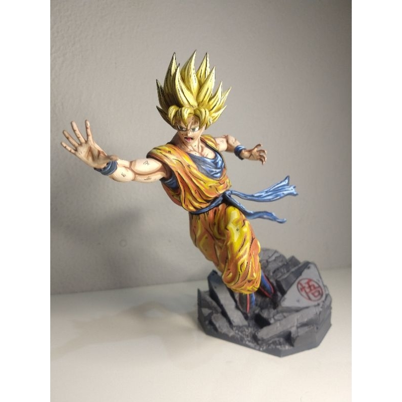 Goku em pose de batalha - Impressão 3D de Resina
