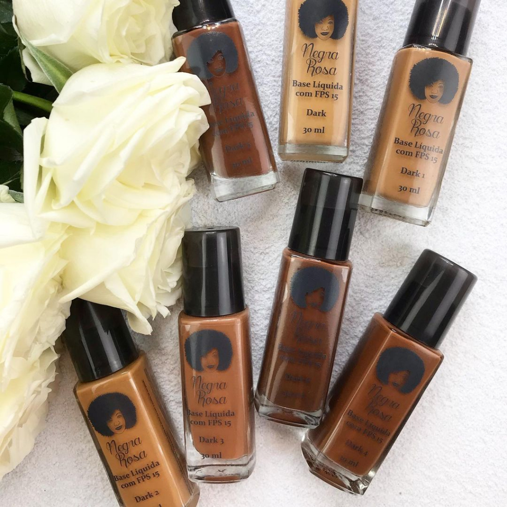 Base Líquida com Fps 15 - Negra Rosa