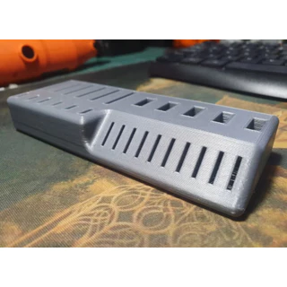 Suporte para Pendrives / Cartões SD / Cartões Micro SD / USB C / Micro USB