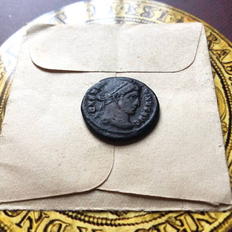 Moeda romana em bronze do seculo IV a identificar com garantia de ...