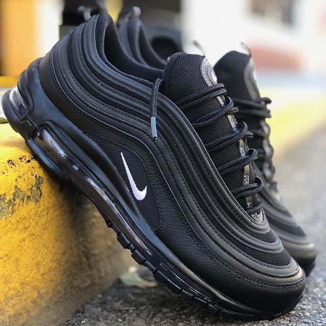 Air max 97 store branco e preto