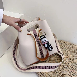 Bolsa Feminina do Banda Larga Vers Coreana Original de Lado Crossbody de Luxo Tendência de Couro