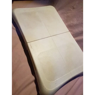 Wii Fit Balance Nintendo Wii. No teste com fonte, ela liga. Com pilhas não liga. Não sei o defeito
