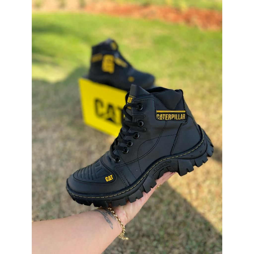 Bota Caterpillar Original Em Couro Botina Adventure Trilha Promoção Envio  Imediato - Escorrega o Preço