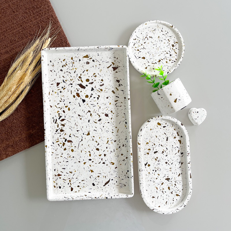 Kit Bandeja Retangular + Bandeja Oval + Vaso PP + Bandeja P Decorativo Sala Banheiro Escritorio