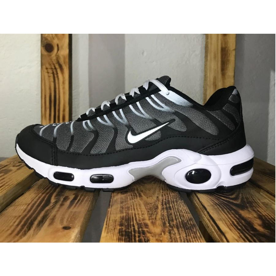 Tênis Air Max 95 TN Plus Preto Lançamento Masculino & Feminino Academia Envio 24h Mega Promoção