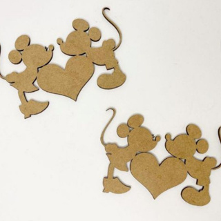 Aplique decorativo Mickey e Minnie