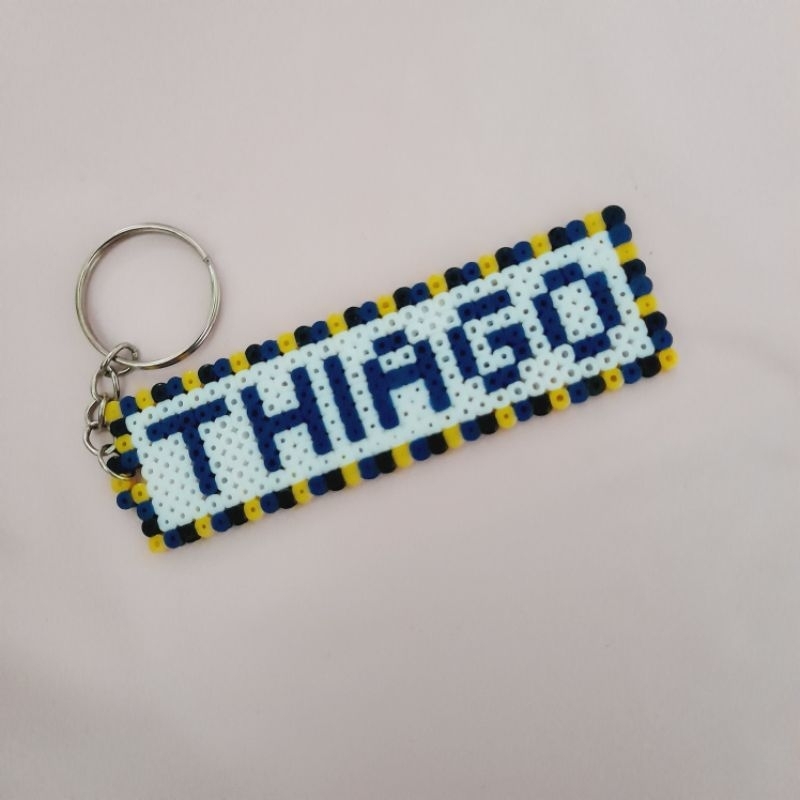 chaveiro com nome personalizado em perler beads