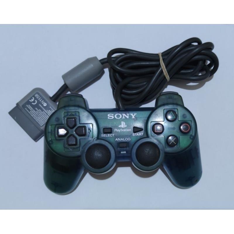 Sony Playstation 1 PS1 + 2 Controller (Gebraucht) in St. Erhard für CHF