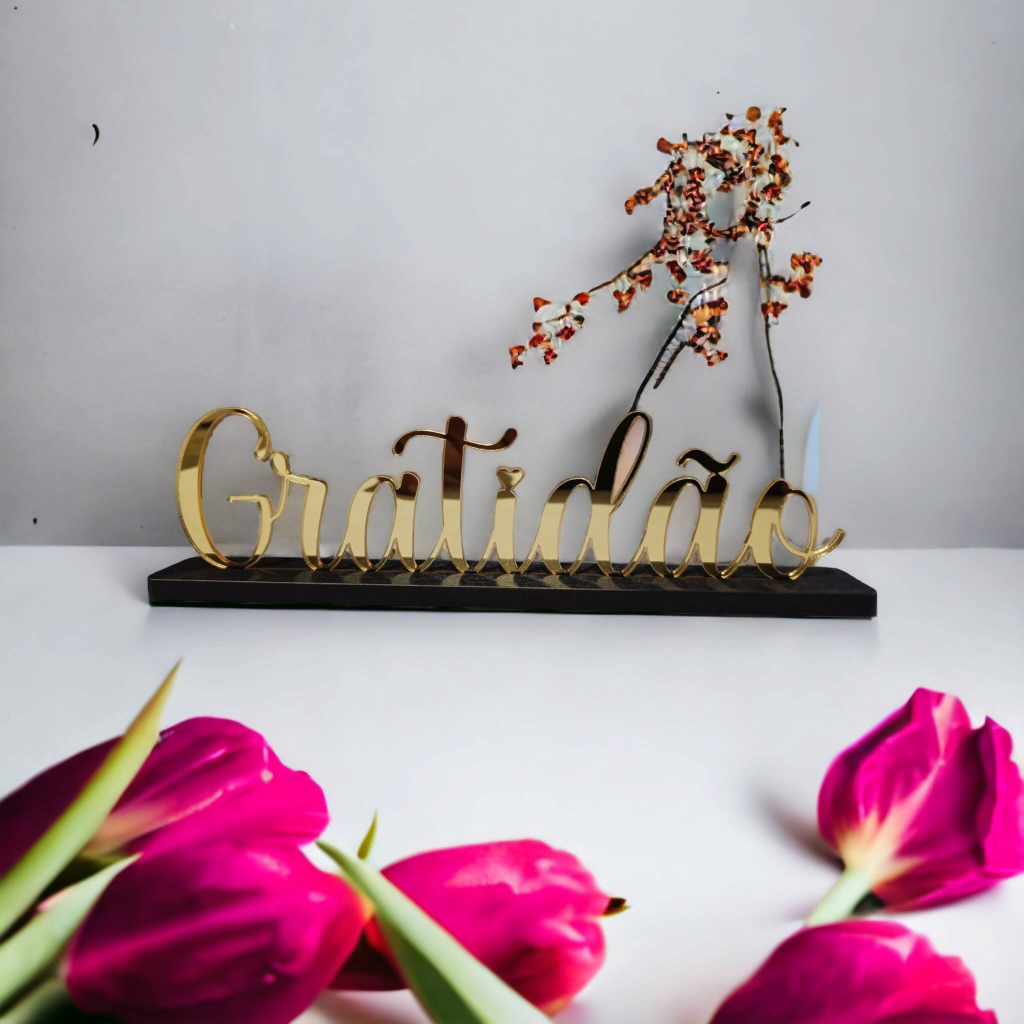Palavra Personalizada em acrílico espelhado 2mm com base em Mdf 6mm ...