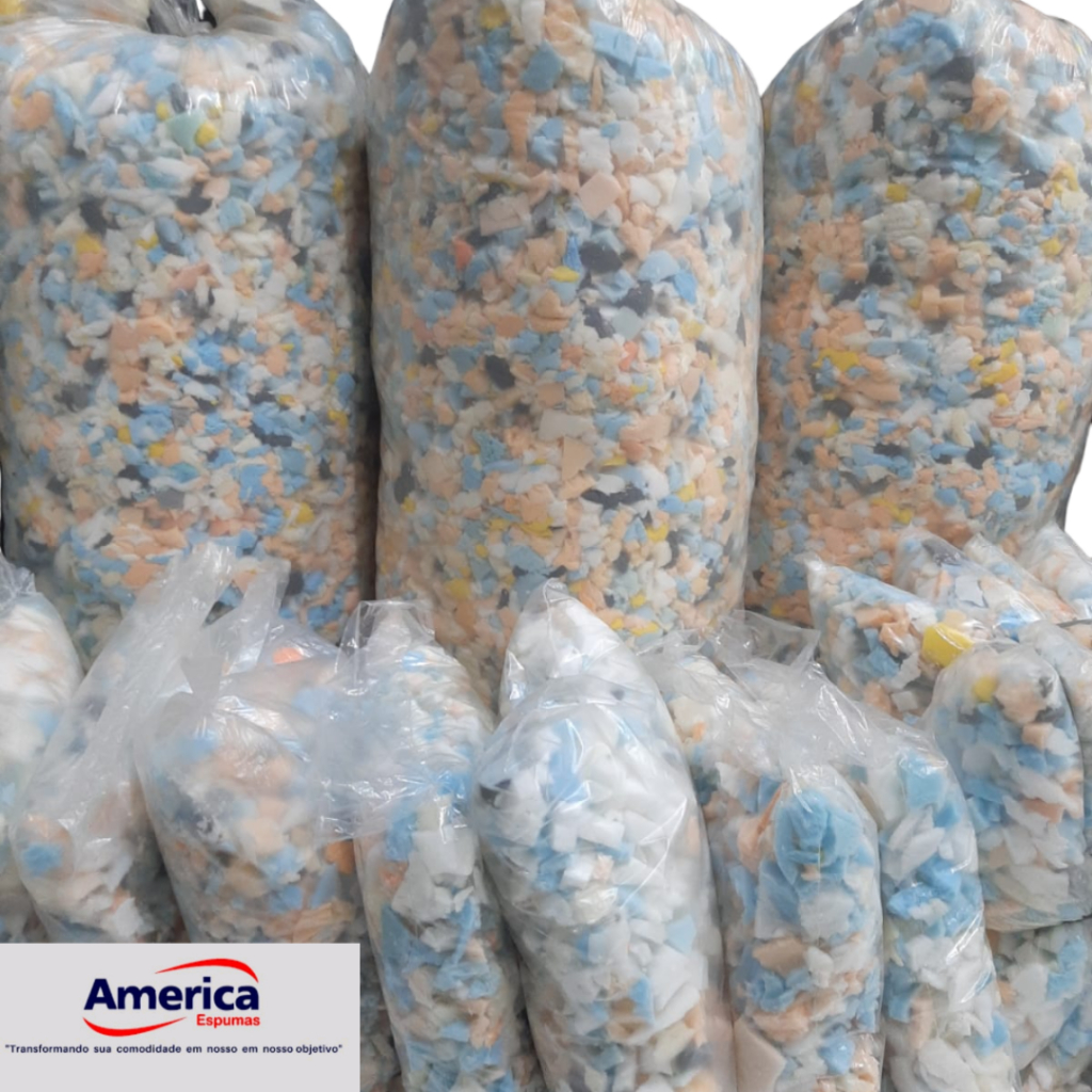 Flocos de Espuma para Enchimento de Almofadas e Puff