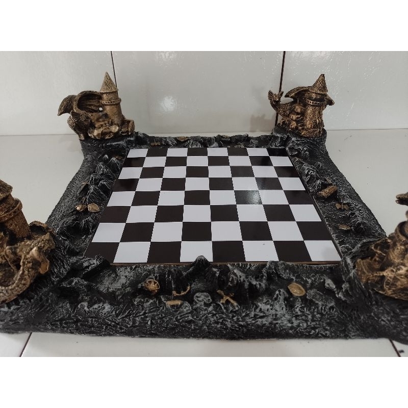 jogo de xadrez temático medieval mod 3 tabuleiro Dragão - Escorrega o Preço