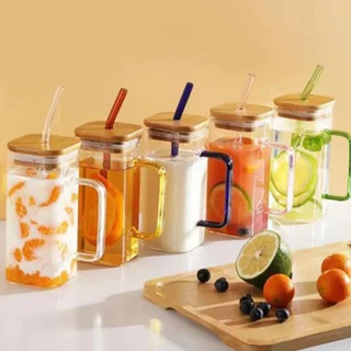 Copo pra drink café suco e agua com tampa de bambu e canudo fue palha de vidro