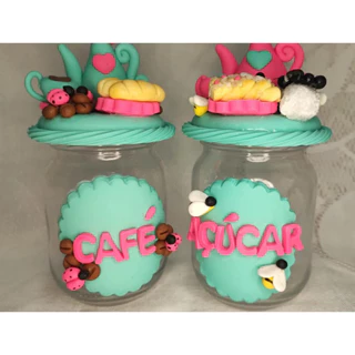 Potes Turquesa Pink de Açucar e Café decorados em biscuit