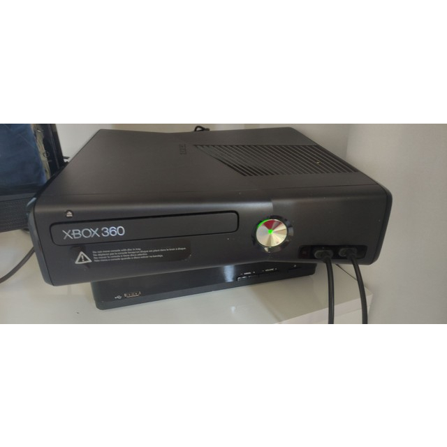 Xbox 360 Slim Com kinect ( Na Caixa )+Hd Interno 5000 Gb + 80  Jogos+Silicone+Garantia