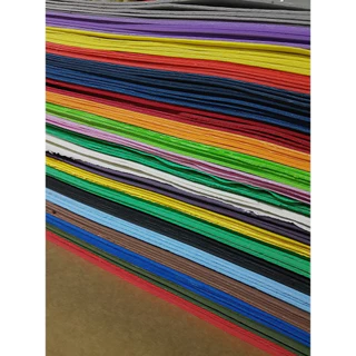 KIT EVA DE SEGUNDA LINHA ( 50 FOLHAS COM PEQUENOS DEFEITOS CORES SORTIDAS) NÃO É POSSÍVEL ESCOLHER AS CORES