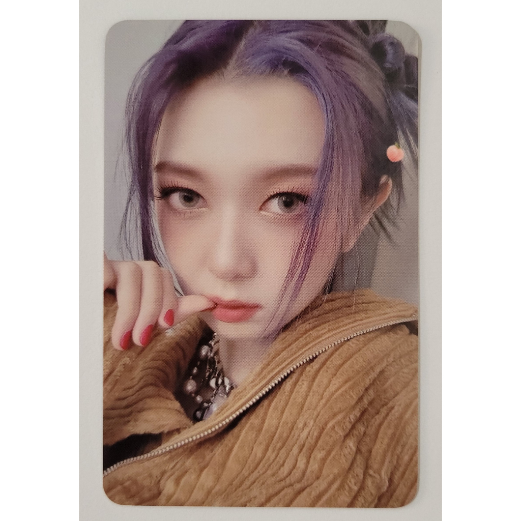 Official photocard K-pop Dreamcatcher - Apocalypse: Save Us