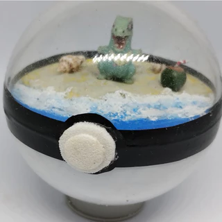 PARAISO TERRÁRIO DIORAMA - POKEMON NA POKEBOLA - TOTODILE - ARTESANAL