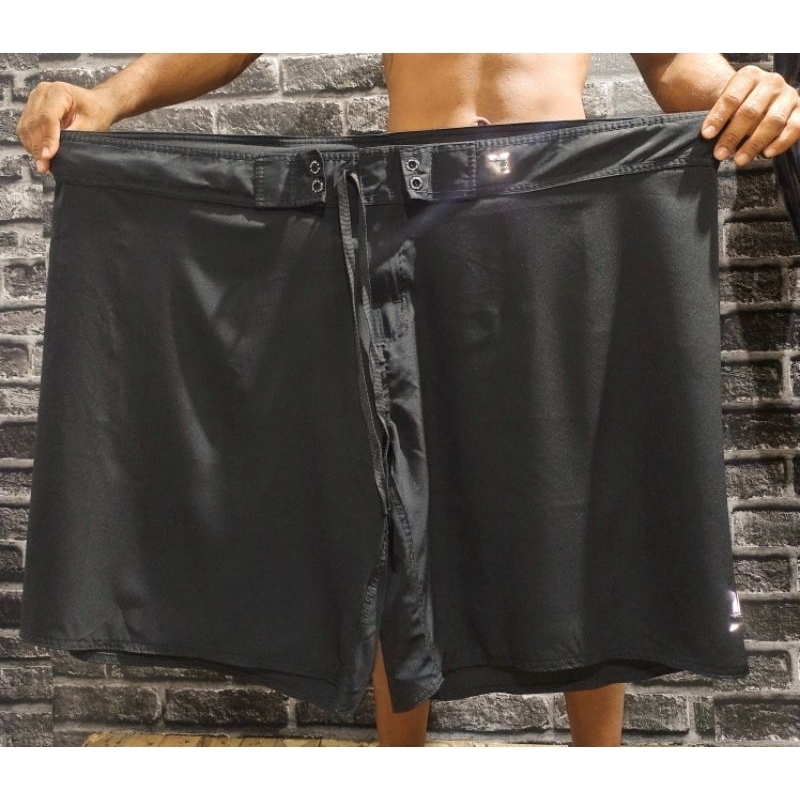 Bermuda em Elastano Plus Size de 52 até o 70