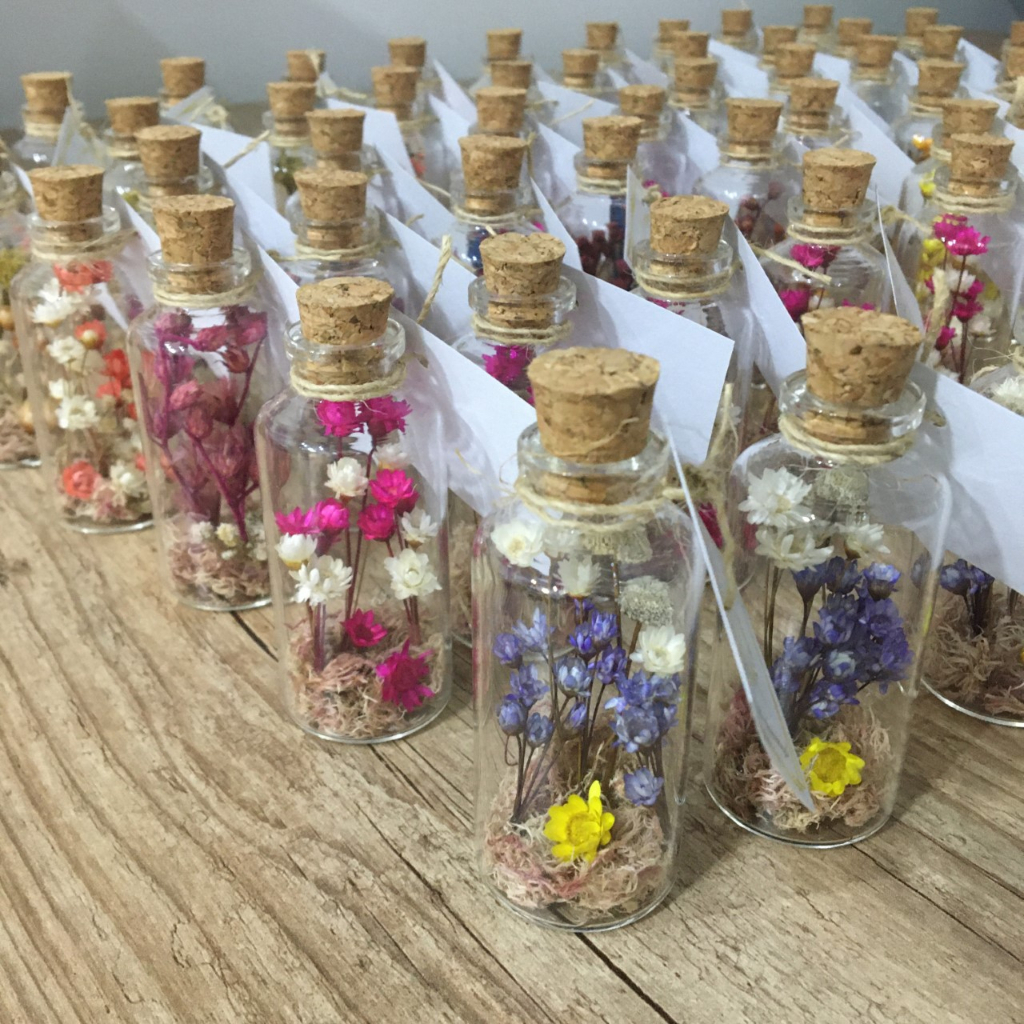 1 Mini garrafinha com flores secas naturais para lembrancinhas | Shopee ...