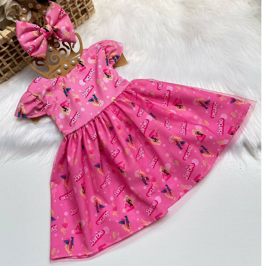 Vestido infantil com tule best sale por cima