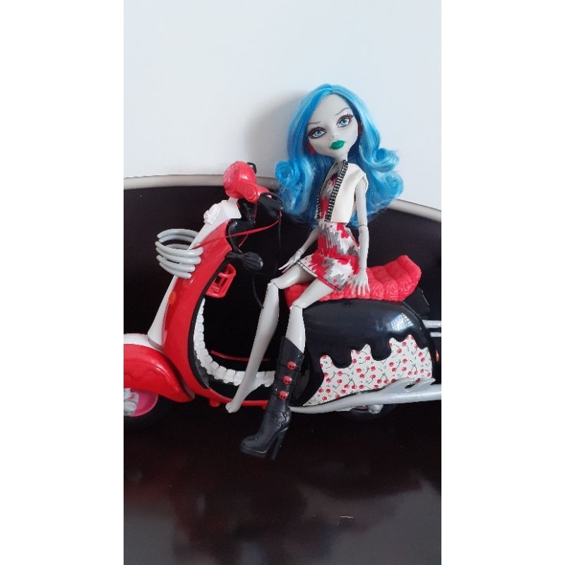 Monster High Ghoulia Yelps Scooter Shopee Brasil