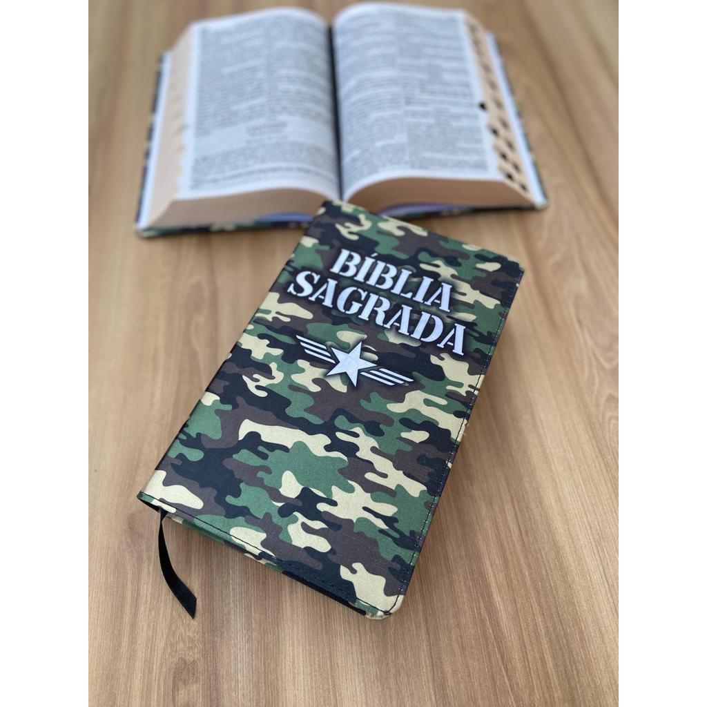 Biblia sagrada Camuflada ARC | Letras Grandes Evangélica Com Harpa e ...
