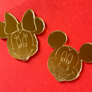 Aplique em Acrílico Dourado Espelhado Mickey e Minnie 4 cm